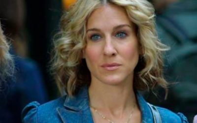 ¿Qué es el collar Carrie Bradshaw?